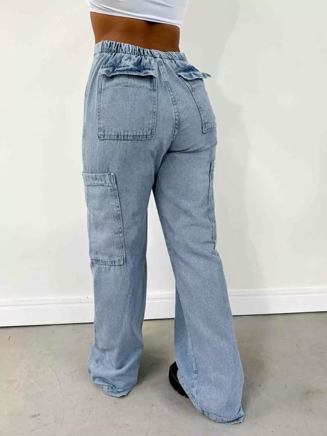 Calça Wide Leg Cargo com Elástico