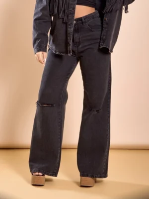 Calça Wide Leg Jeans Preto Estonado com Rasgo no Joelho