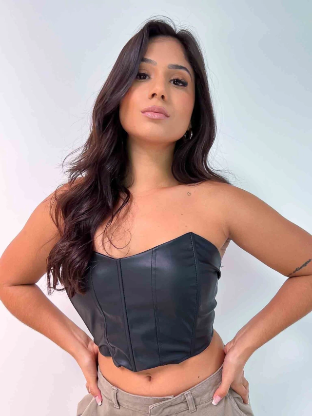 Cropped Corset Morcego Couro