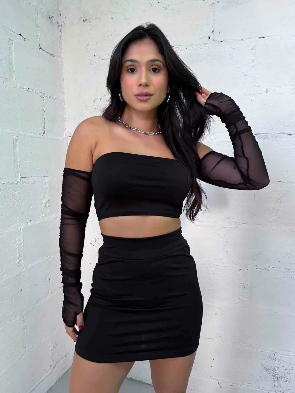Cropped Faixa com Manga de Tule Drapeada