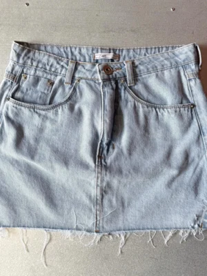 Saia Jeans Curta Basica