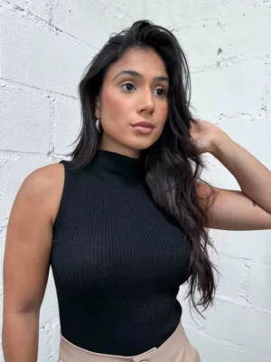 Tricô Garrafinha Gola Alta