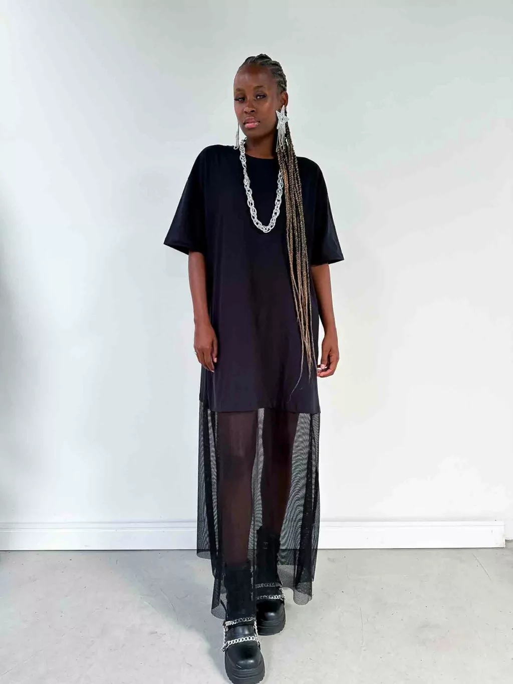 Vestido Blusão com Barra Transparente