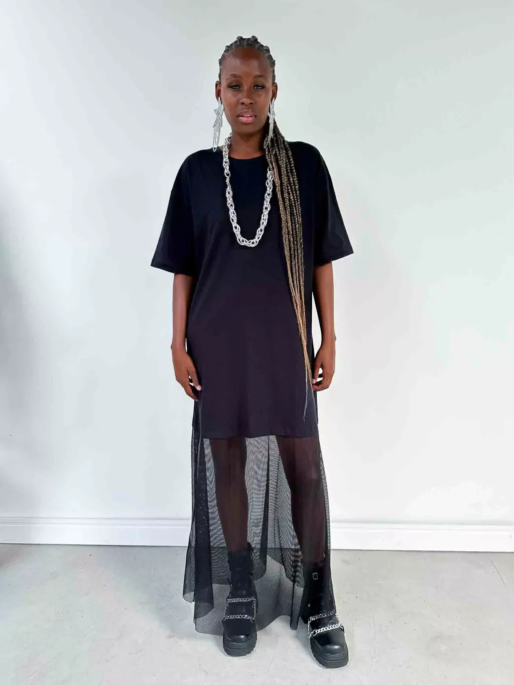 Vestido Blusão com Barra Transparente