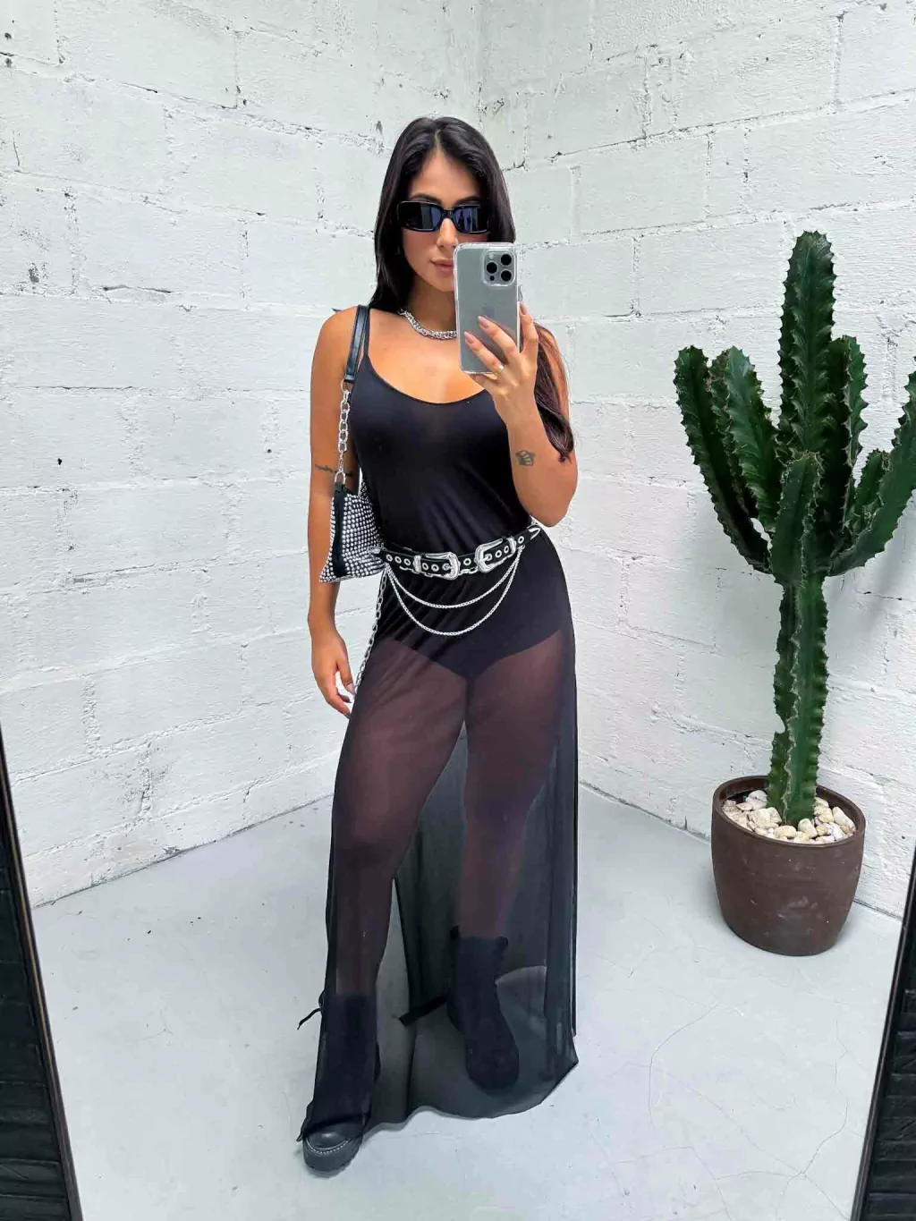 Vestido Longo de Tule com Body Embutido