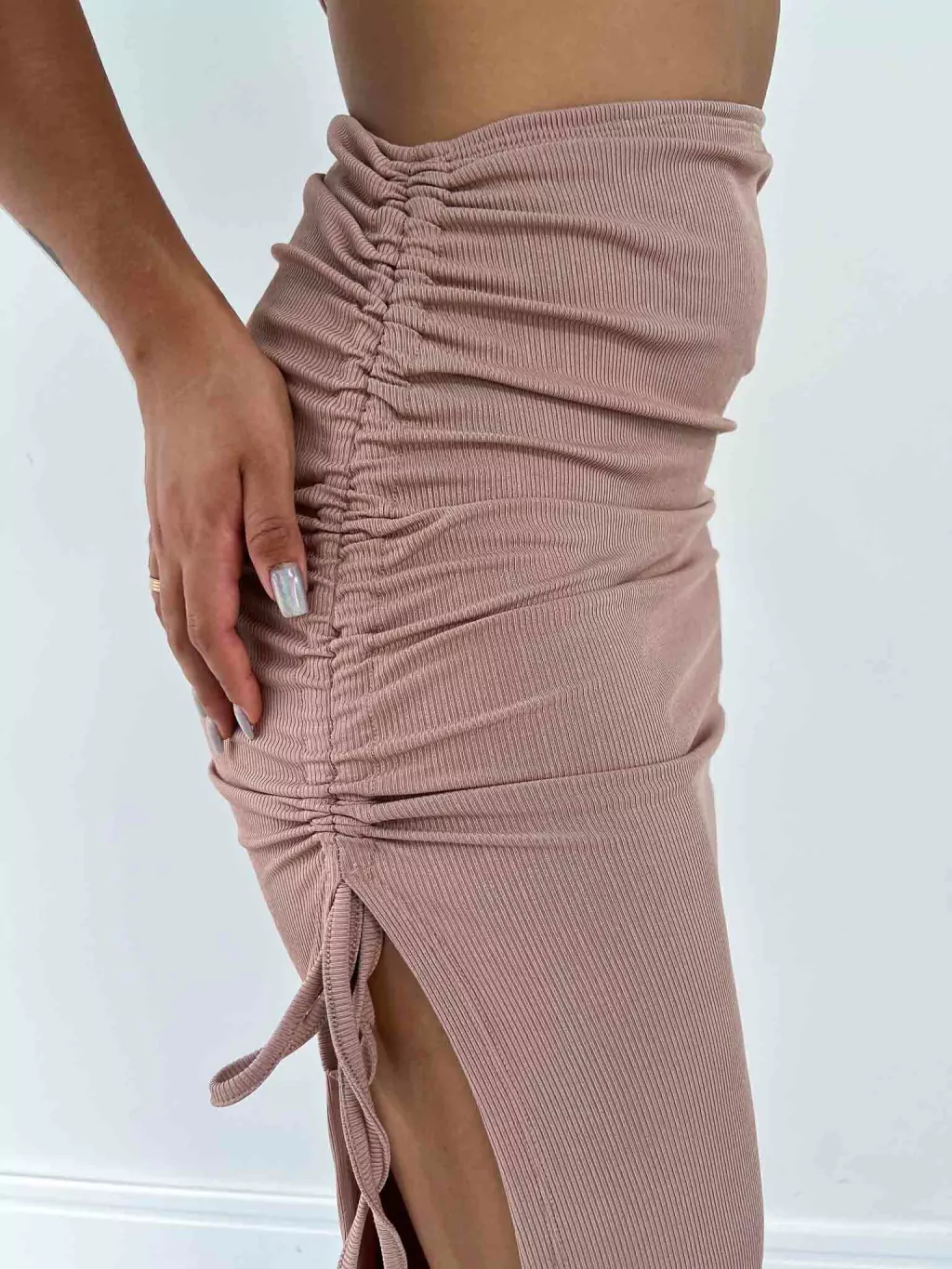 Vestido Midi Canelado com Ajuste