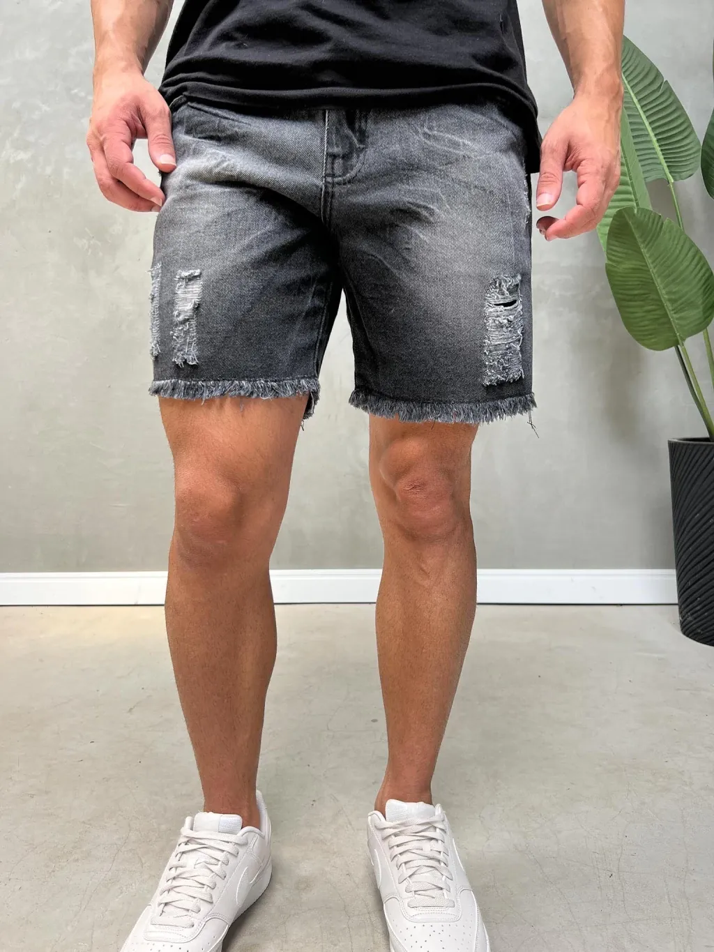 Bermuda Jeans Curta Destroyed Estonada Preta