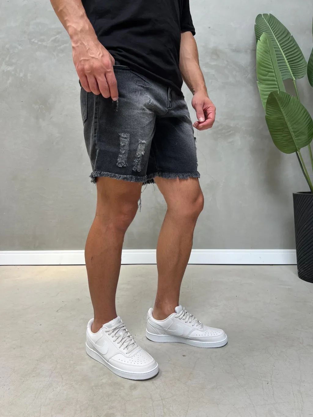 Bermuda Jeans Curta Destroyed Estonada Preta