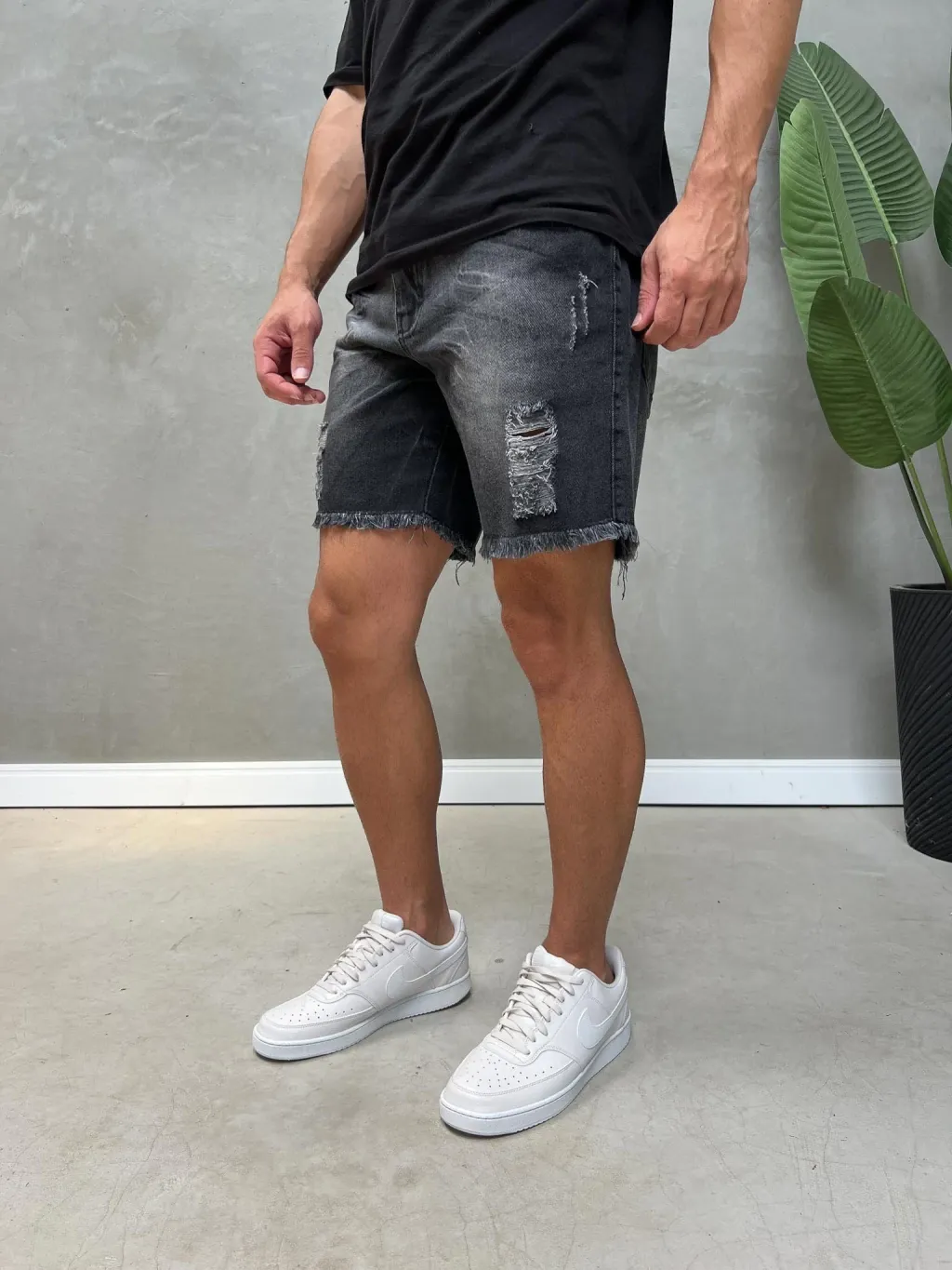 Bermuda Jeans Curta Destroyed Estonada Preta