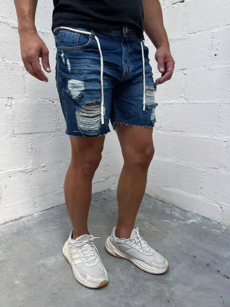 Bermuda Jeans Escura com Cadarço Dgn