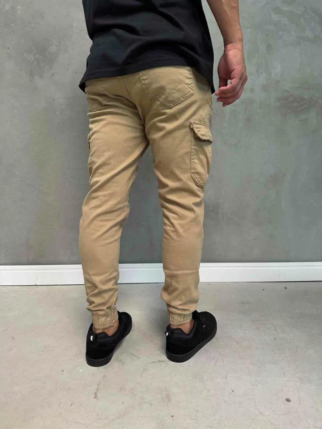 Calça Jogger Cargo Lisa - Imagem 4