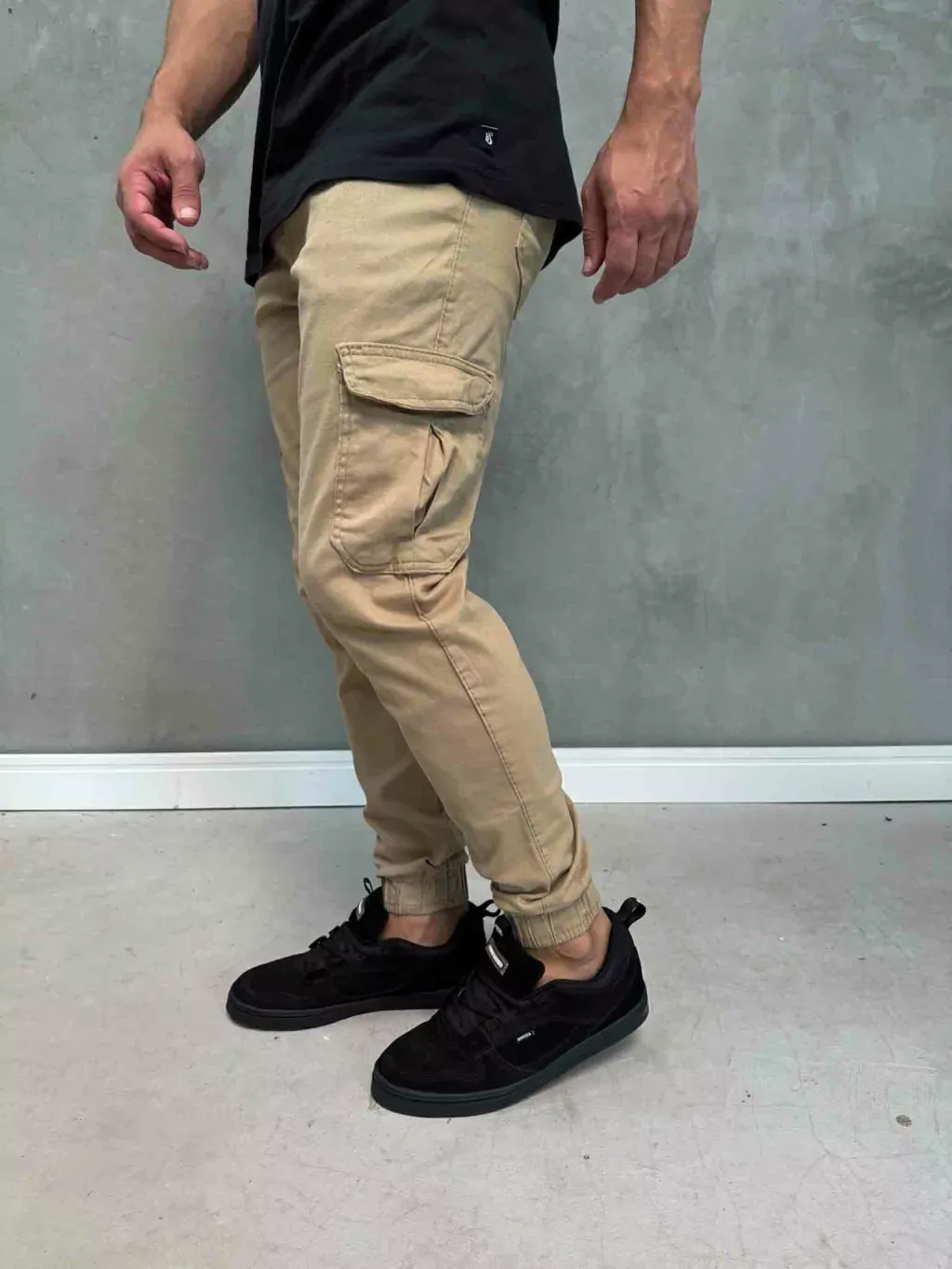 Calça Jogger Cargo Lisa - Imagem 3