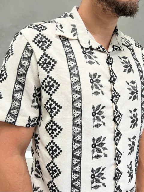 Camisa de Botao Estampas Bordadas Folhagem Tribal