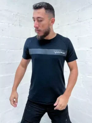 Camiseta Booq Recorte Courino