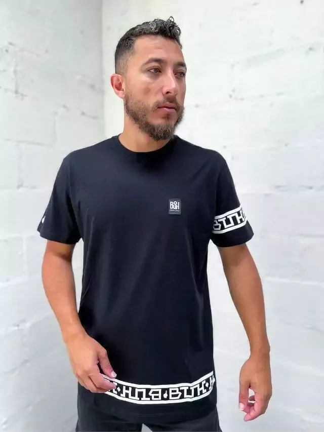Camiseta Buh Etnica Preta