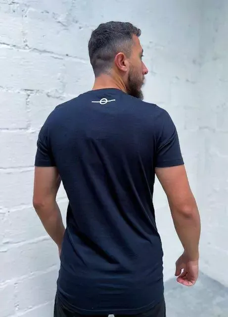 Camiseta Buh Holográfico - Imagem 3