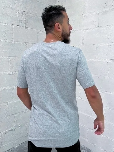 Camiseta Nike Logo Com Contorno - Imagem 3