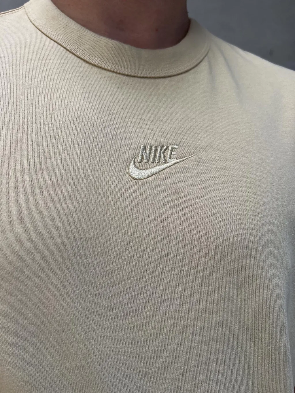 Camiseta Nike Oversize Logo Central Bordada - Imagem 7