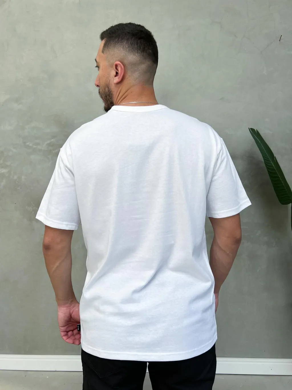 Camiseta Nike Oversize Logo Central Bordada - Imagem 12