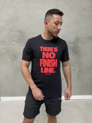 Camiseta Nike There Is Finish Line