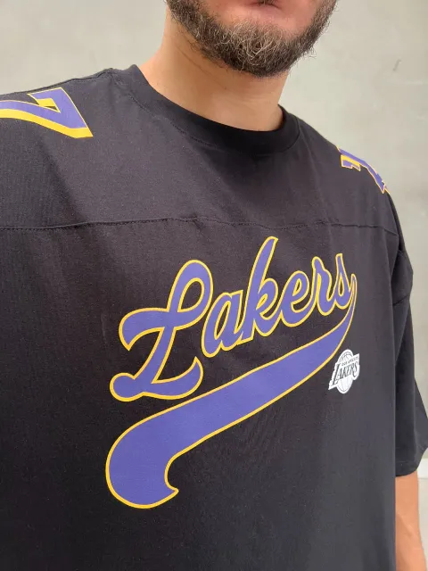 Camiseta Oversize NBA Lakers Yards - Imagem 6