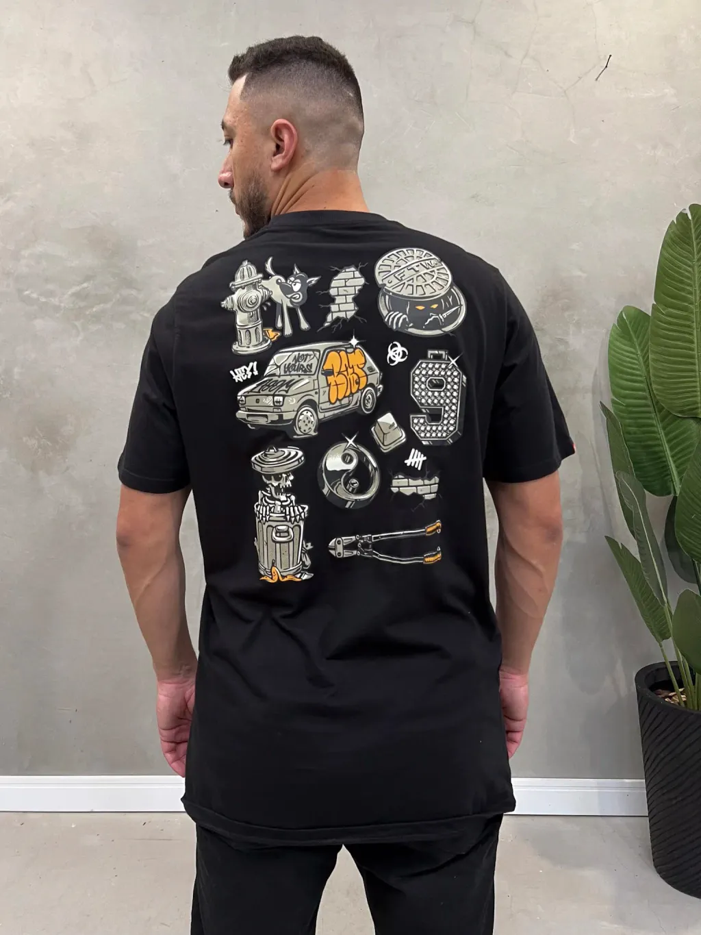Camiseta Thug Nine Mess