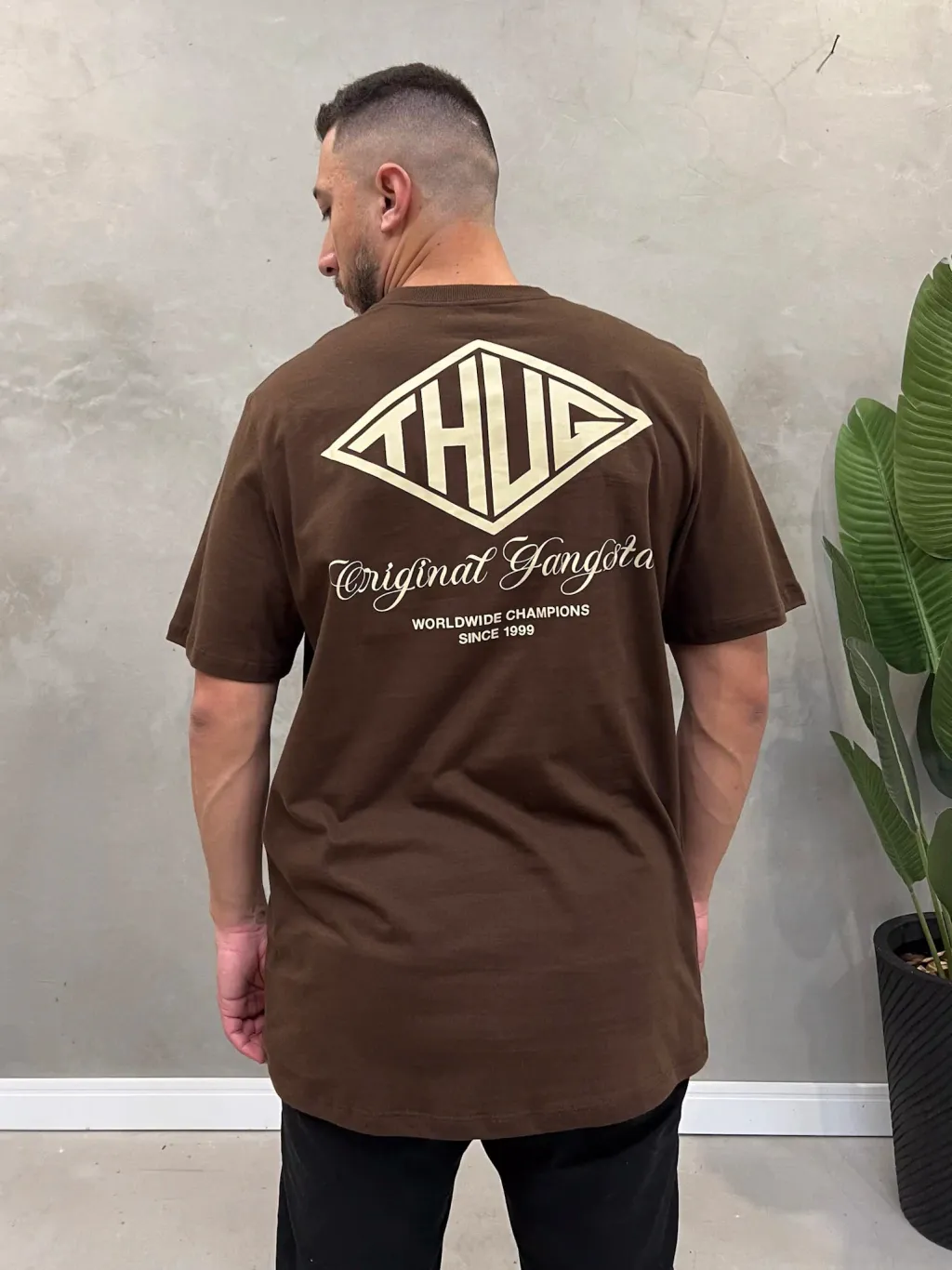 Camiseta Thug Nine Shield - Imagem 2