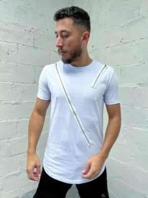 Camiseta com Zíper