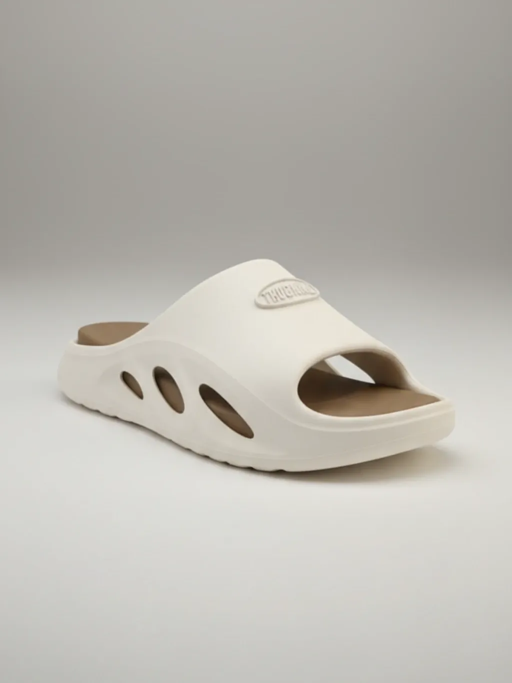 Chinelo Nuvem Thug Nine Cloud Pro bege