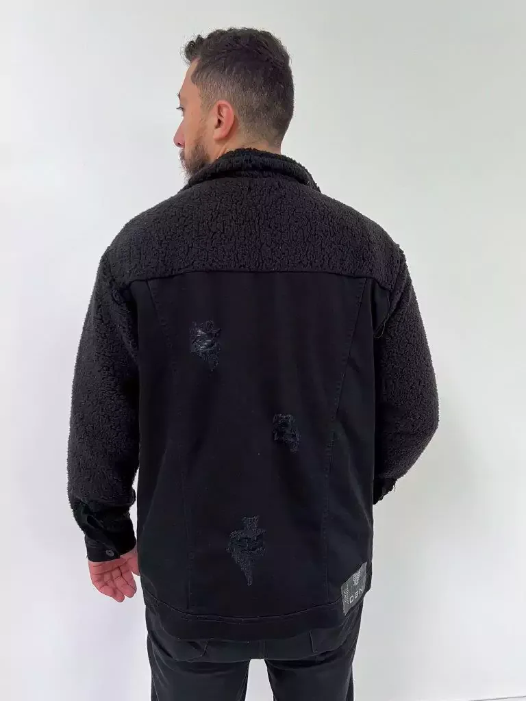 Jaqueta Jeans Preta com Pelo na Parte Superior Dgn
