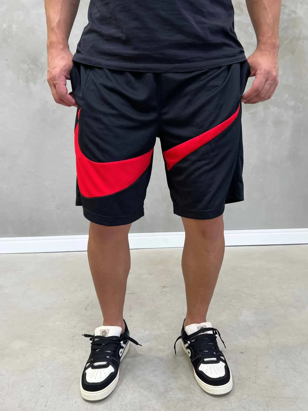 Short Nike Logo Frontal Black