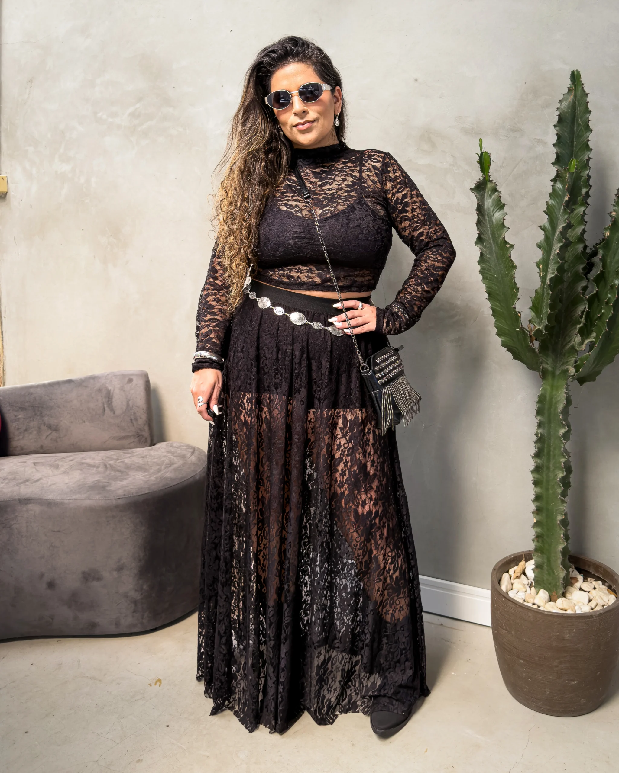 saia longa de renda preta feminina
