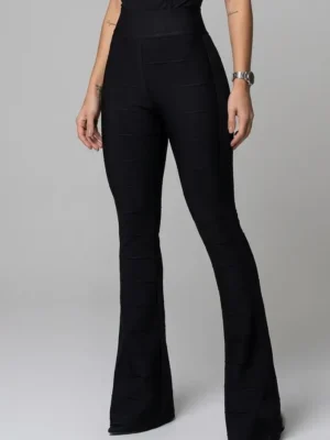 Calça Flare de Bandagem Preta