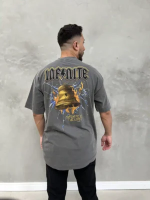 Camiseta Oversize Journeys Bell Booq