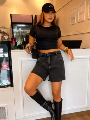 Bermuda Jeans Feminina Preta Estonada